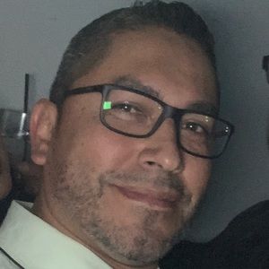 Meet your Posher, Adrian